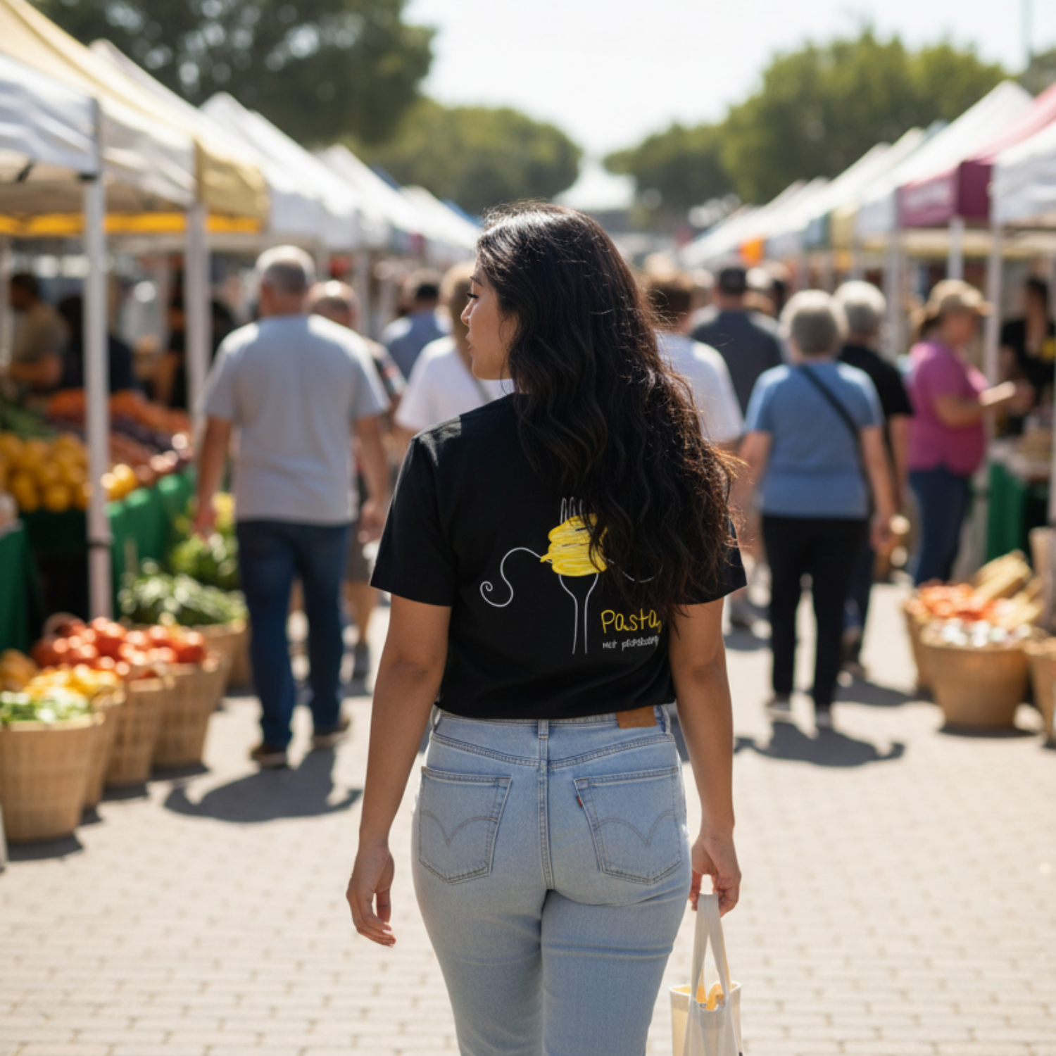 Casual T-Shirt (Backprint): Pasta, not patriarchy