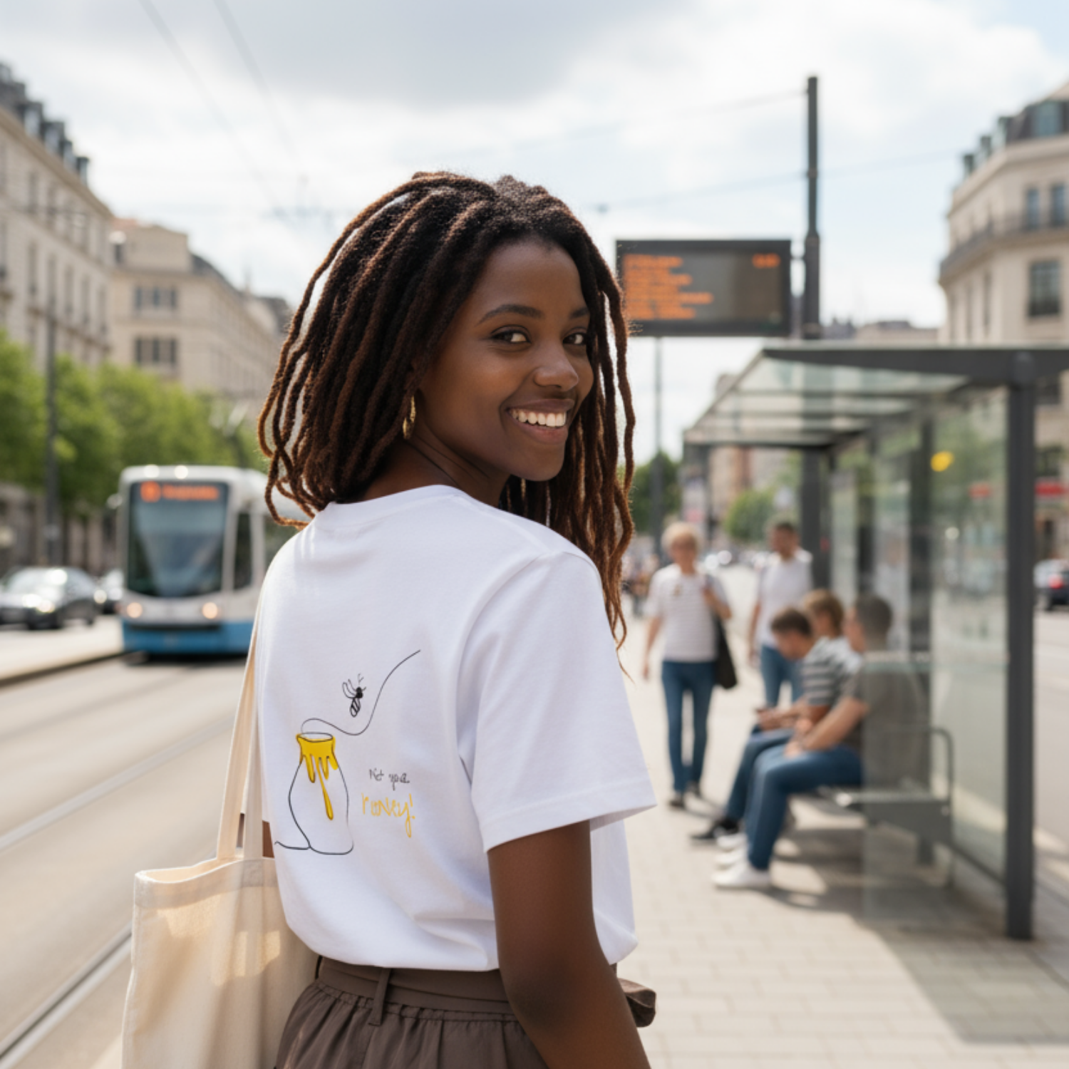 Casual T-Shirt (Backprint): Not your honey