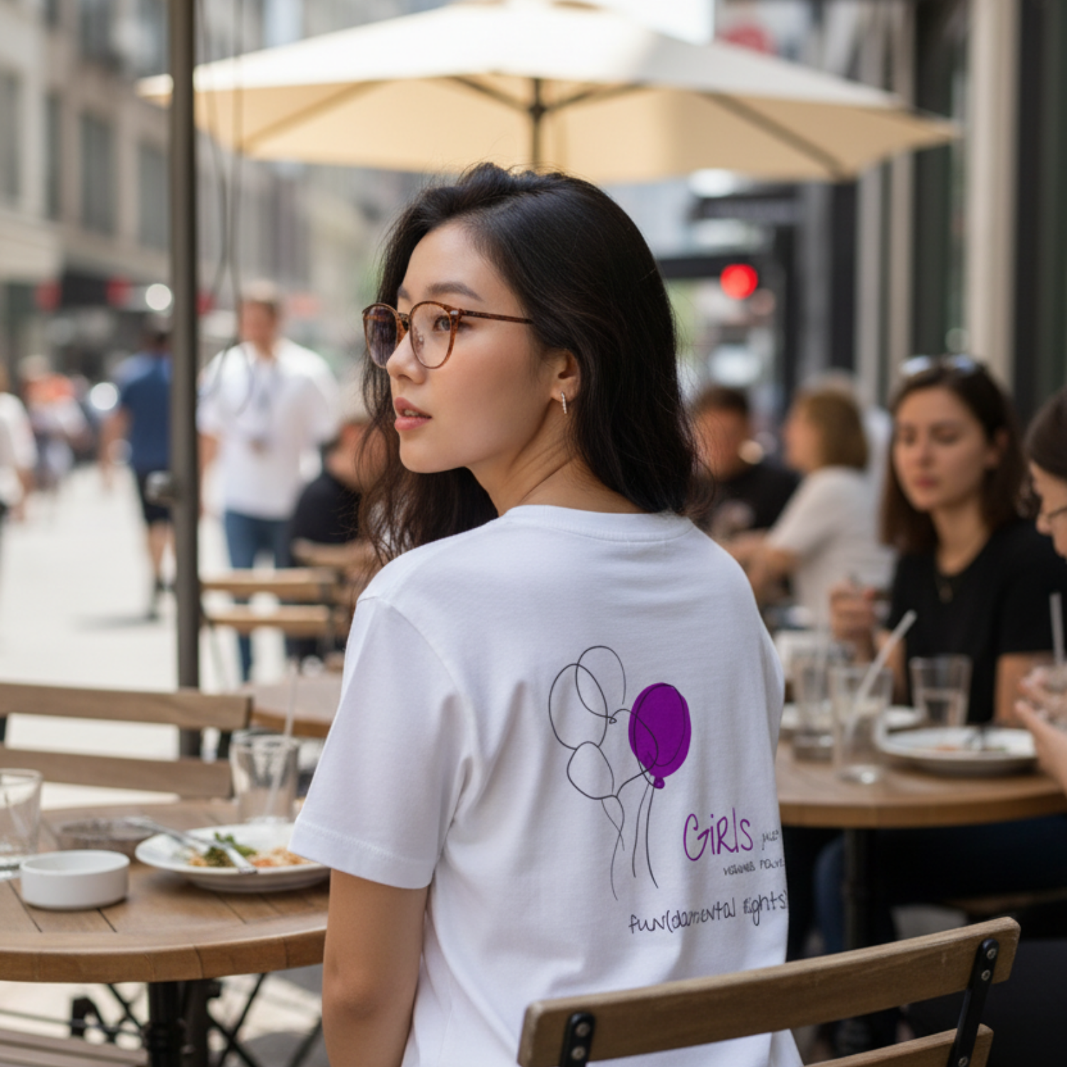 Oversize Shirt (Backprint): Girls just wanna have fun(damental rights)