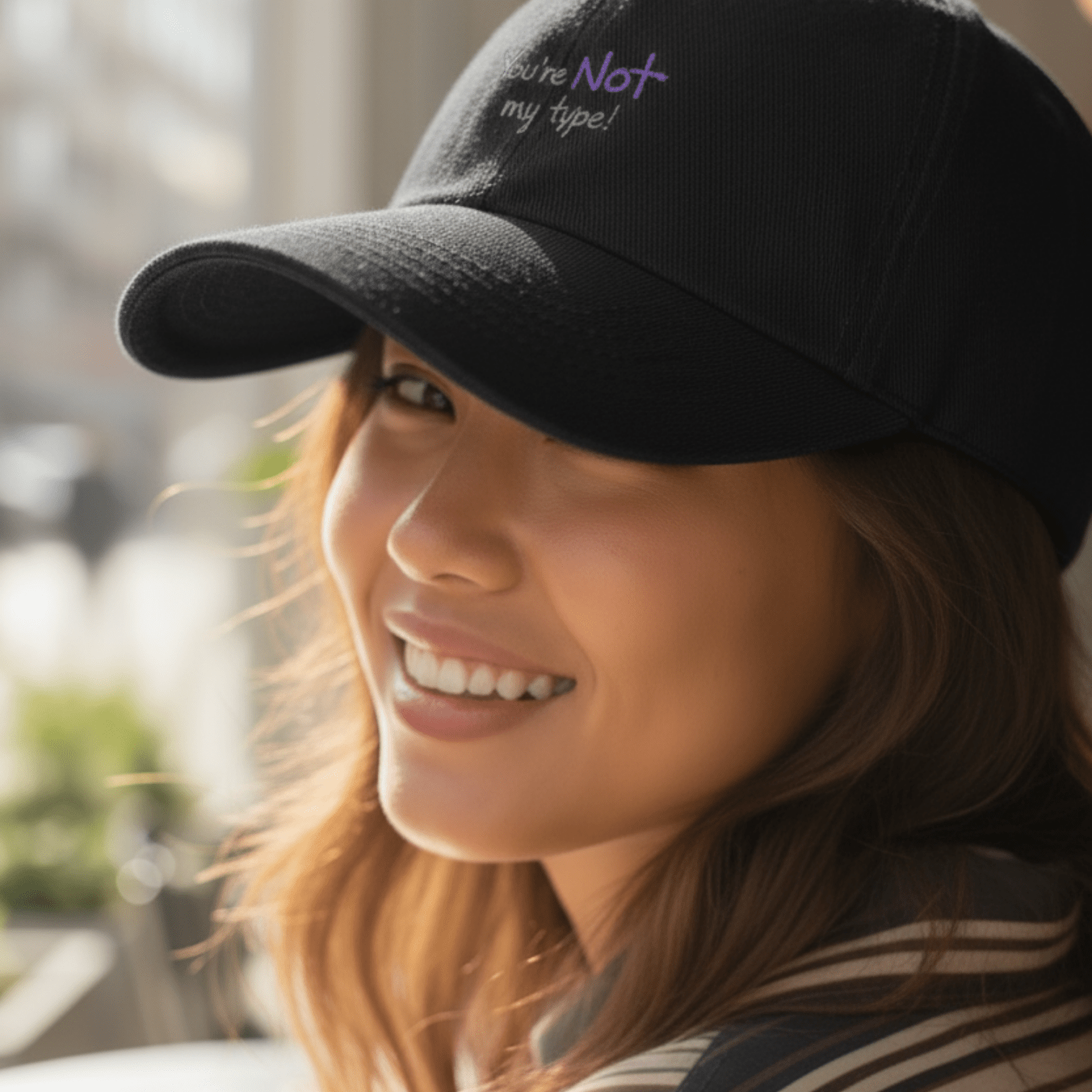 No Shit Shirts - Basecap (Text only): Your not my type - Basecap - basic