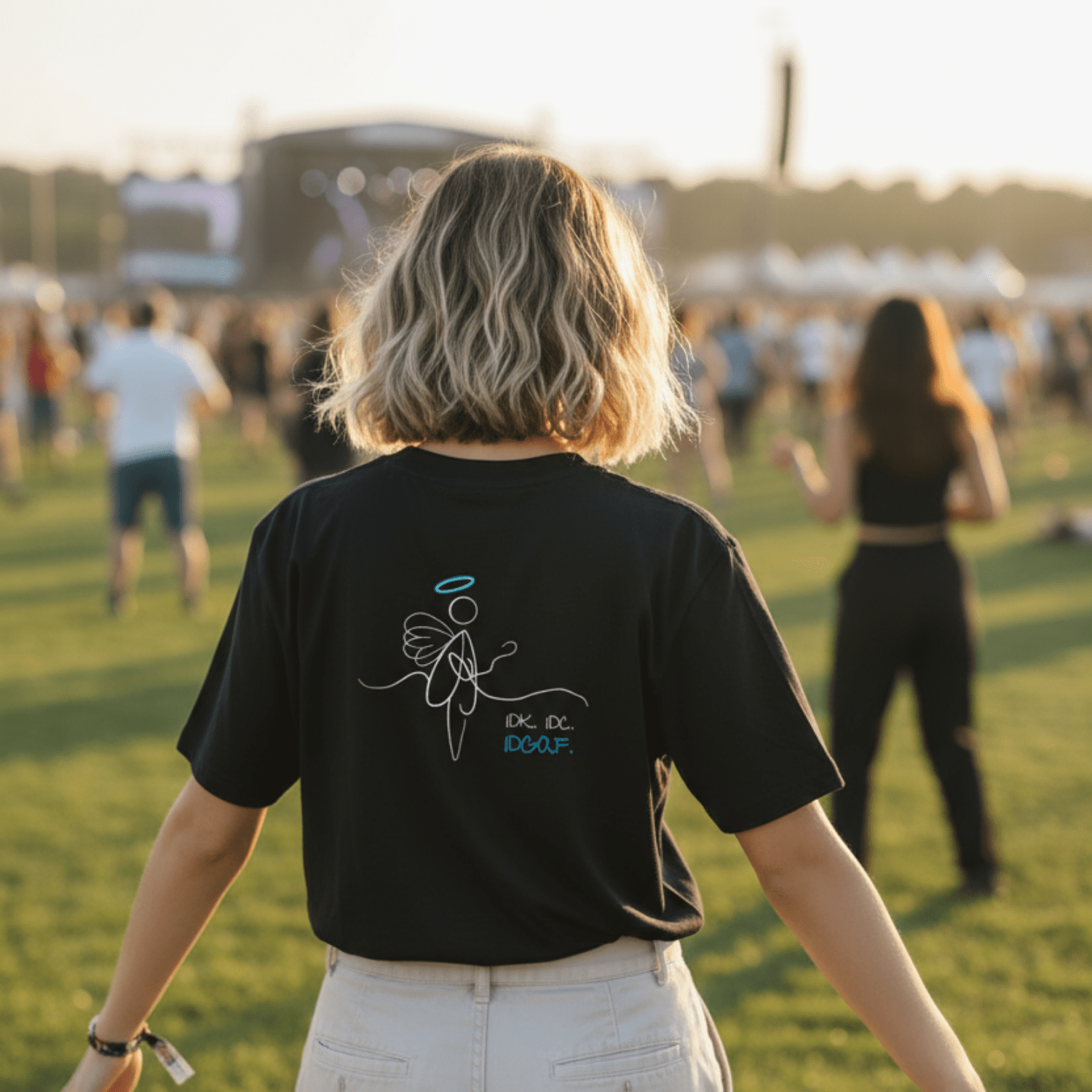 No Shit Shirts - Casual T-Shirt (Backprint): IDK. IDC. IDGAF. - Casual T-Shirts - basic