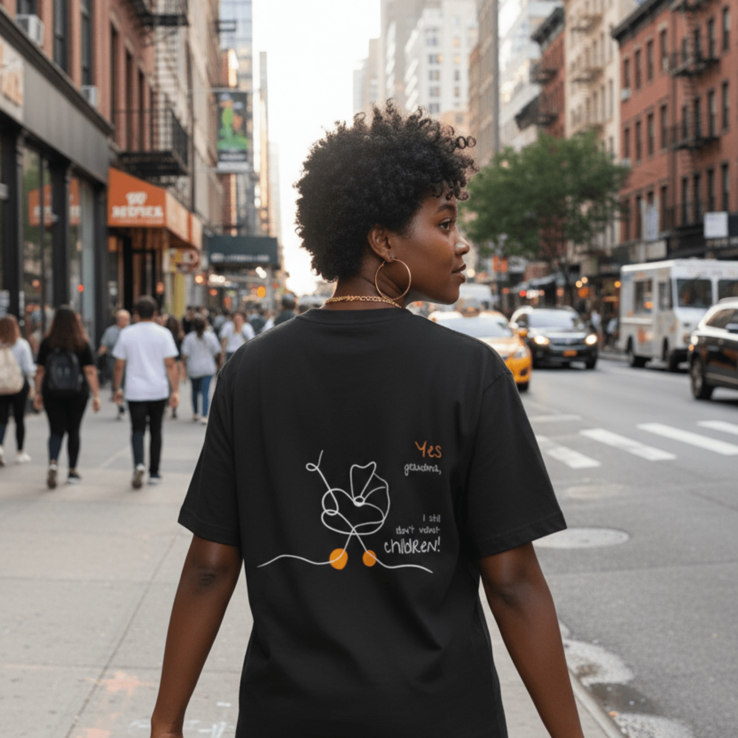 No Shit Shirts - Oversize Shirt (Backprint): Yes, grandma, I still don’t want children - Gender Roles - basic