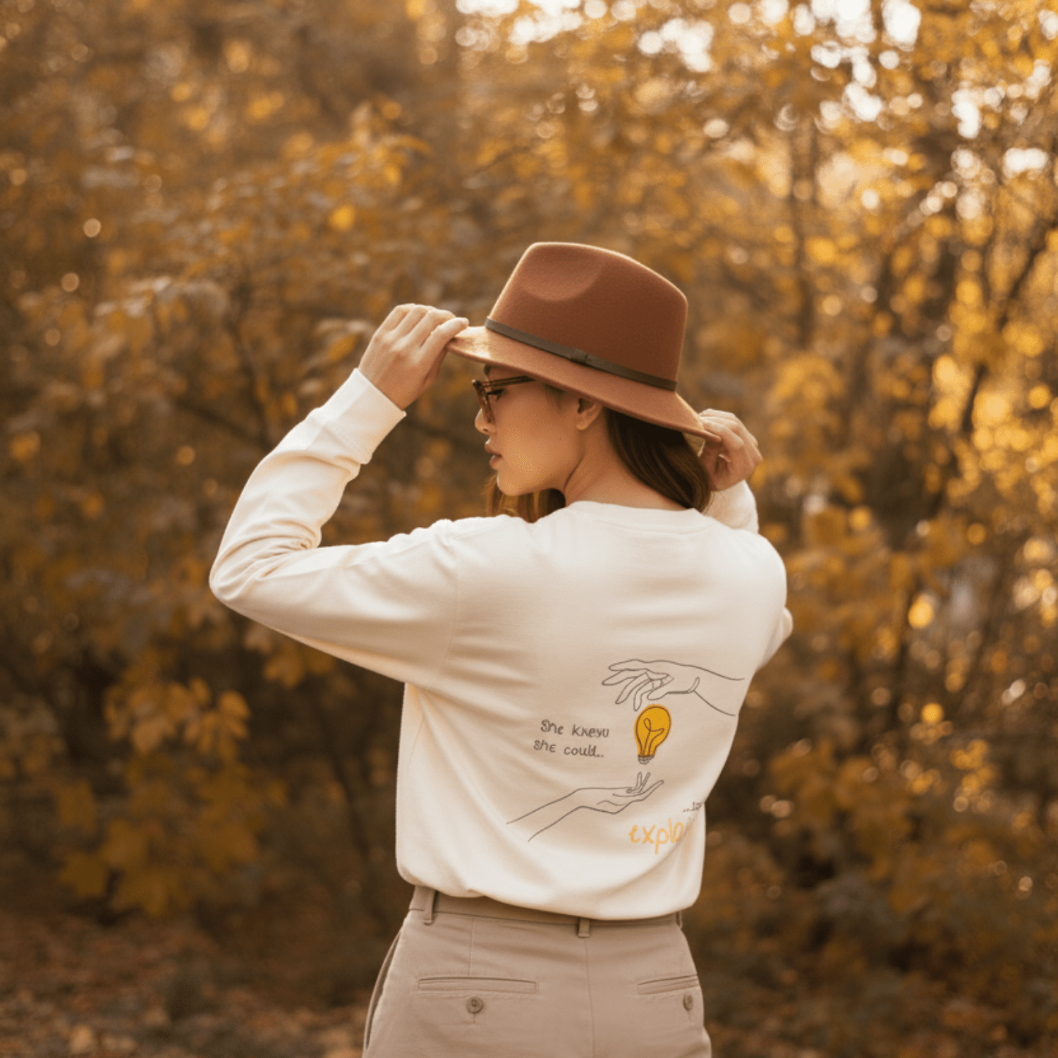 No Shit Shirts - Sweatshirt (Backprint): She knew she could, but he explained it first. - Mansplaining - basic